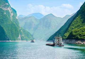 menyusuri sungai yangtze