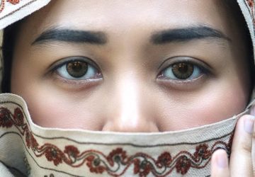 tips tidak sering menyentuh wajah